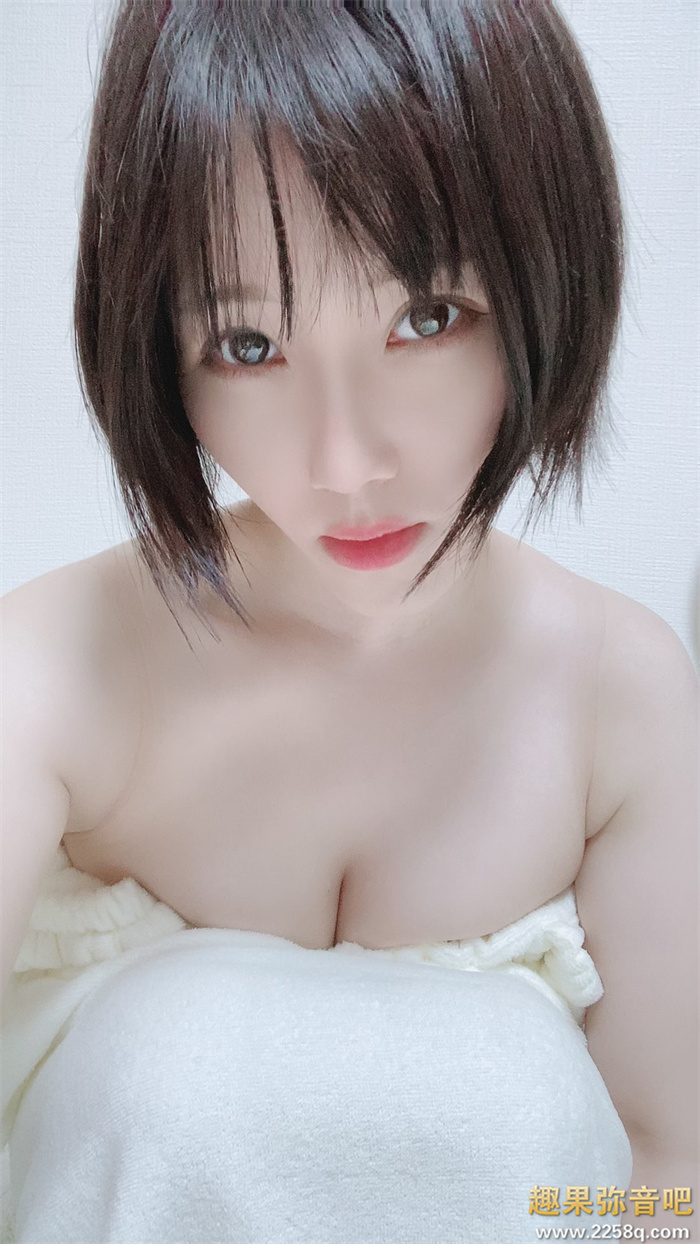 [EYAN-186]孩子大了好想做 纯白I罩杯的白川南（白川みなみ）下海来偷欢！