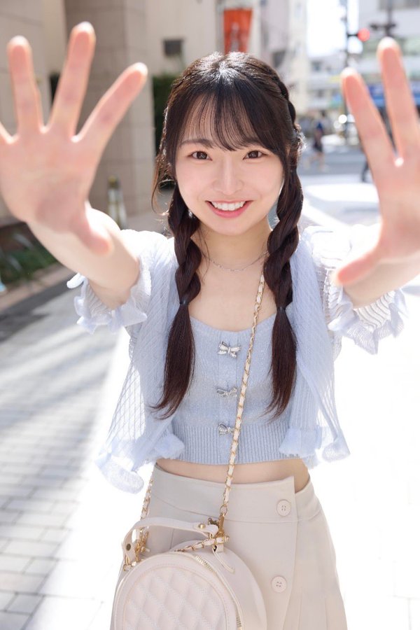 平山羽那出道作品番号及封面，平山羽那个人简介