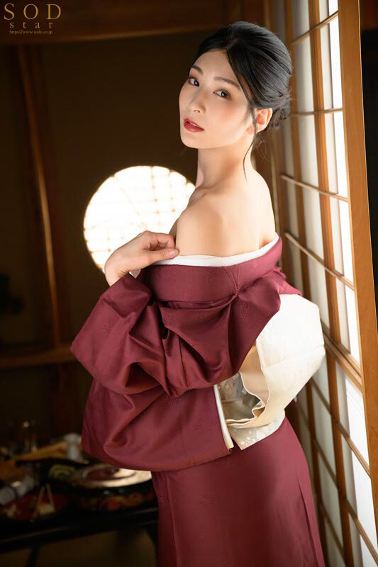 本庄鈴(本庄铃)作品START-242发布！美人温泉老板娘说什么都配合，浴衣下的火辣胴体太挑逗人心！