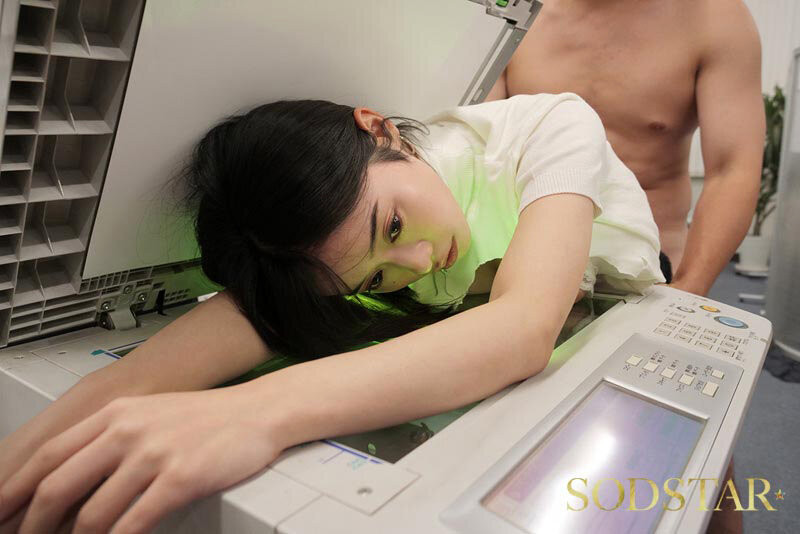 MINAMO作品START-265发布！被流浪汉恶搞！她中了时间停止器！