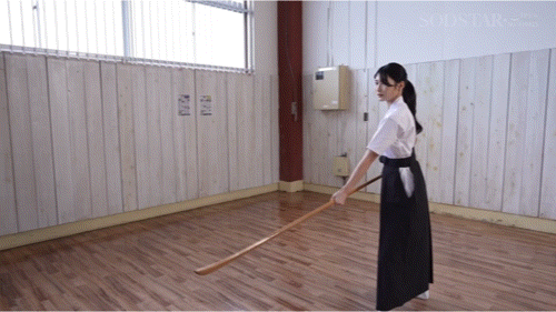 （START-310）本庄铃七周年！化身美少女剑士夺人童贞！