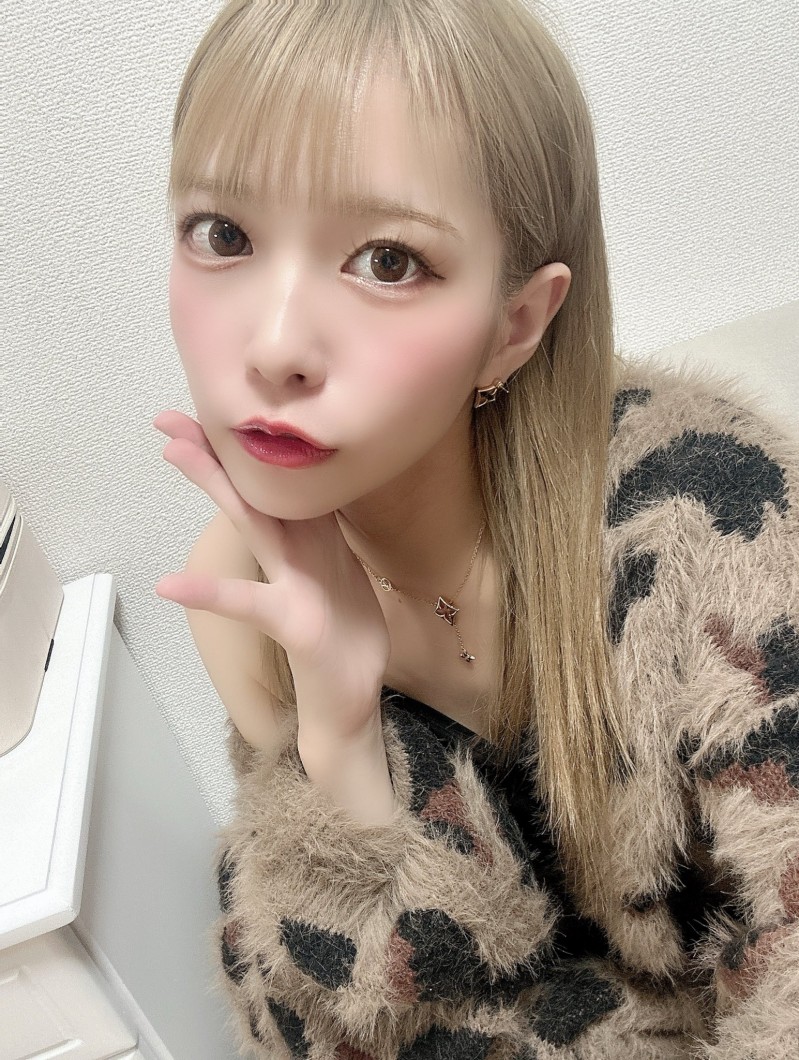 和出道时长得不一样了？円井香(圆井萌华)这么说……