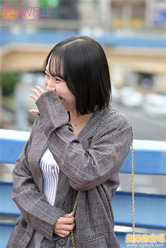 [CAWD-825]交友APP的霸主！ 七美麻美（七美まみ）在淫光幕前示范如何找干爹！