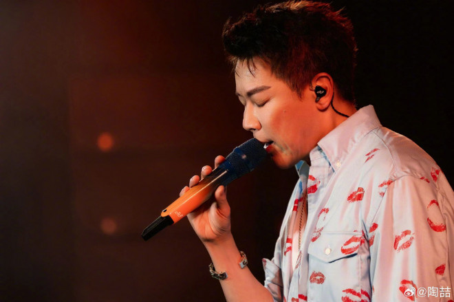 对话·陶喆|演唱会一票难求，55岁他还要冲刺电影