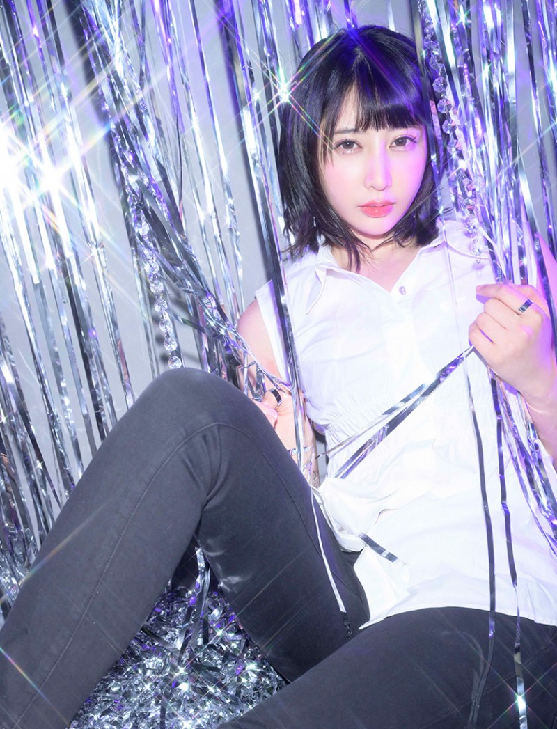 夏目響(夏目响)作品START-314发布！五周年！变发化身追风少年兄！