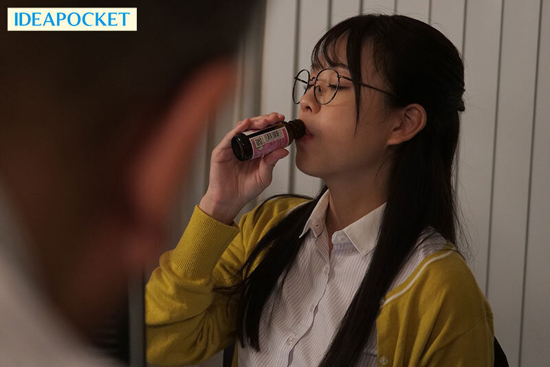 滝川すみれ(泷川堇)作品IPZZ-535发布！新人OL上班没多久就被下药，会议室内惨遭全公司男同事肉棒调教