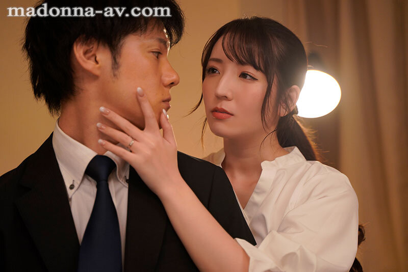 小花のん(小花暖)作品JUR-252发布！从明天开始双重外遇！求婚前夜被青梅竹马用巨乳诱惑中出了