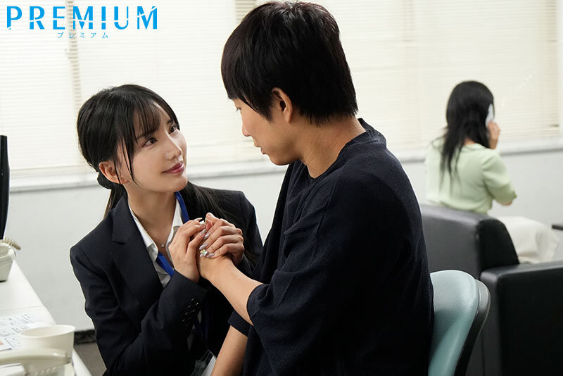 楪カレン(楪可怜)作品PRED-739发布！「巨乳房仲小姐」用H奶诱惑，签约前忍不住狂中出了