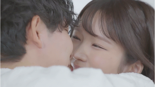 恶搞千万订阅频道！看新井里マ(新井里真)The First Sex！