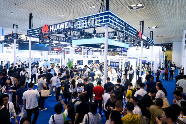 华为擎云参展中国医院信息网络大会 以创新科技推动医疗智慧转型