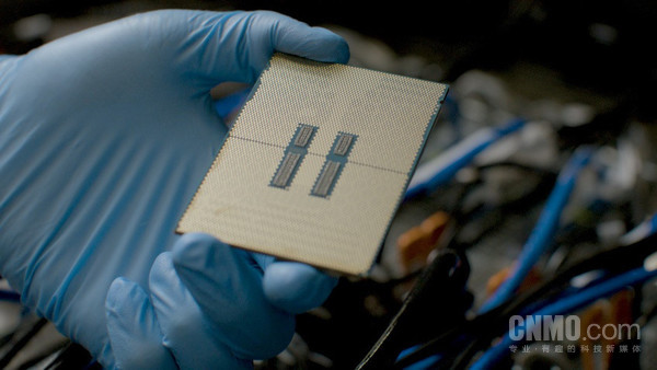 断臂求生？曝英特尔正考虑剥离网络和边缘计算部门