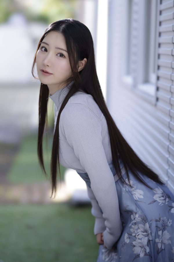 望月凛音(望月りんね)出道作品番号及封面，望月凛音个人简介