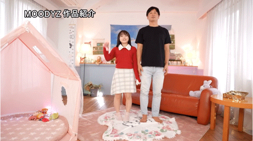 (MIFD-621)大型好色新人！娇小的她想吃鸡！