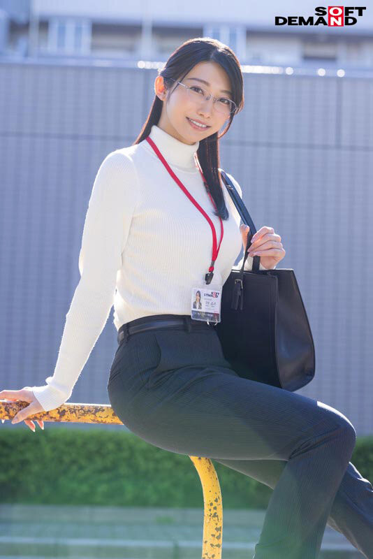 被当做秘密武器的女子社员其实是无码大王！