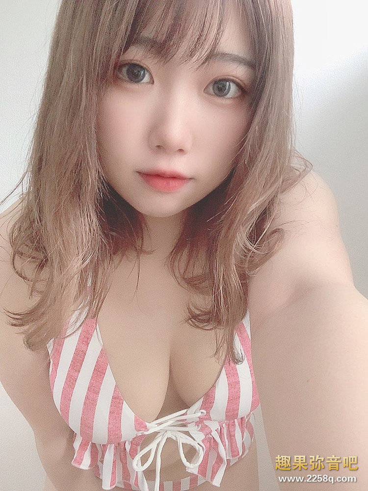 [CAWD-189]短发卡哇伊美少女真琴亚美（真琴つぐみ） 第二次出演就向遭老头完全开放了