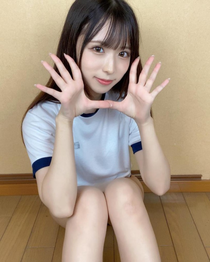 最新推荐！纯情感制服妹子《天音唯》精选作品介绍……