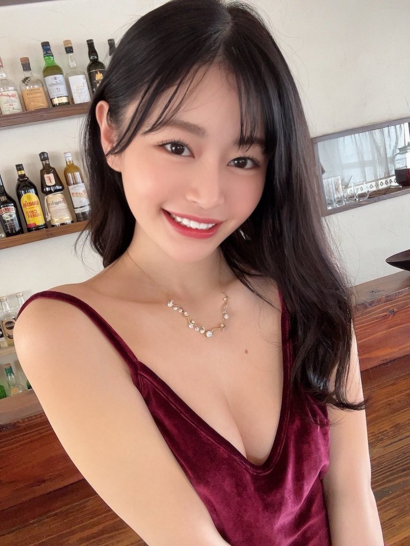 最新推荐！热血美少女《响乃诗》精选作品介绍……