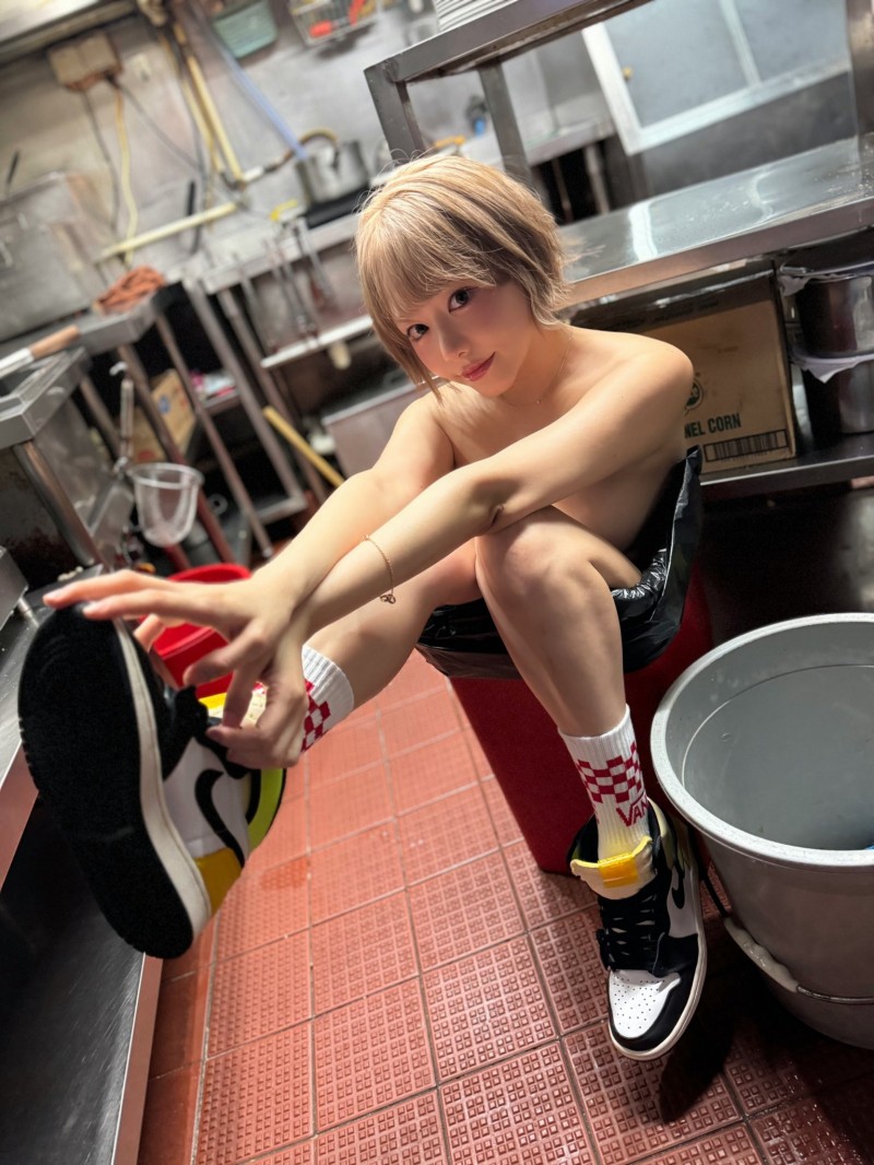 浜崎真緒自爆「引退真相」！我的看法是