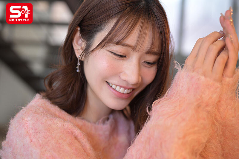 (SIVR-427)虽然没有实体作品⋯不过河北彩伽有这支约会片！