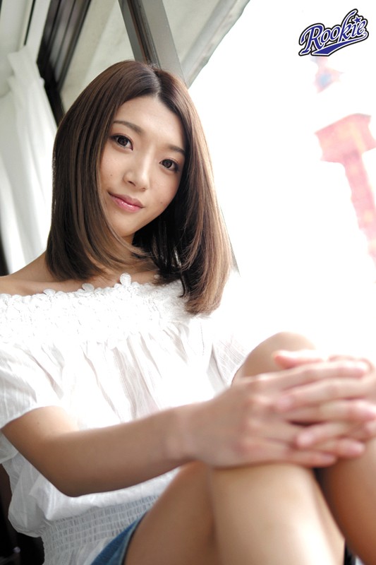 最新推荐！19岁气质妹《香苗蕾乃》精选作品介绍……