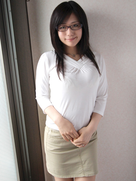 最新推荐！人妻系女优《日向实》精选作品介绍……