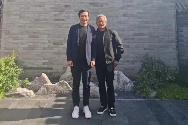 黄仁勋谈与小米合作：小米是一个奇迹 突显雷军的特别