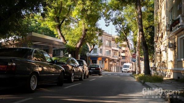 荷兰居民操纵谷歌地图&ldquo;封路&rdquo; 伪造信息独占停车位