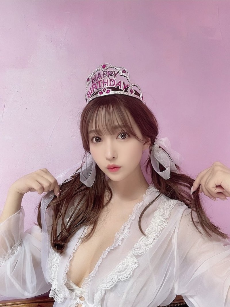 FANZA上半年女优排行！「河北彩花」夺第一，「三上悠亚」跌出前十！