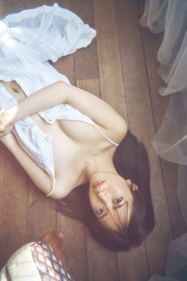 小凑四叶(小湊よつ葉)出道作品番号及封面，小凑四叶个人简介