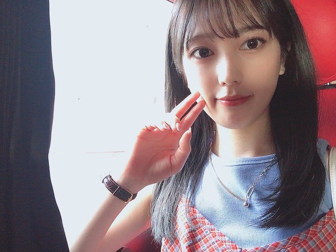 小凑四叶(小湊よつ葉)出道作品番号及封面，小凑四叶个人简介