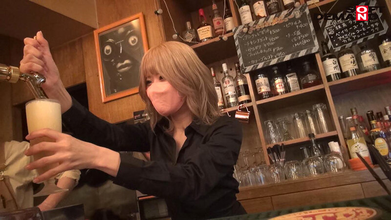 結菜さき(结菜沙树)出道作品SDTH-021发布！13岁就会潮吹！这样的金发辣妹同时对决森林原人和鲛岛