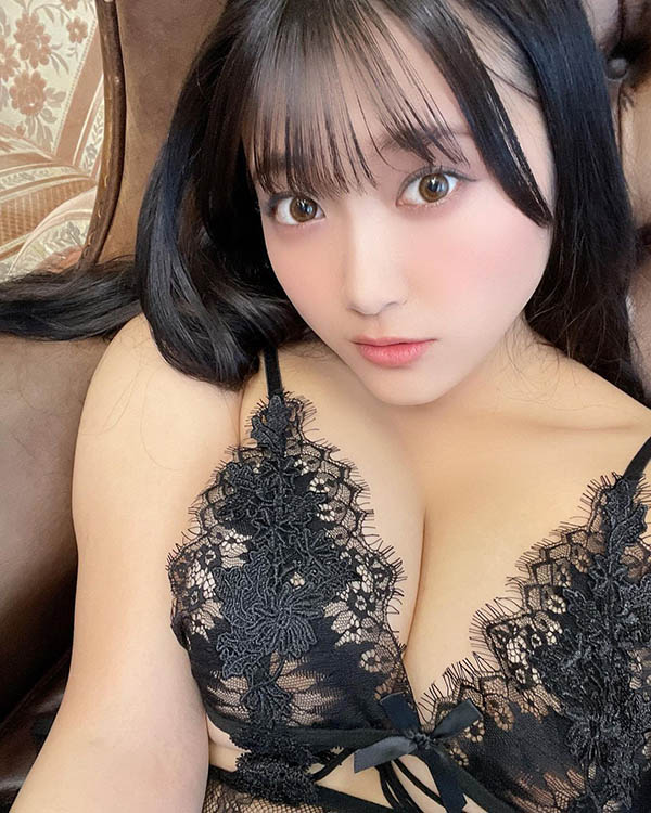 最新推荐！小只马巨乳妹《姫咲华》最新作品介绍……