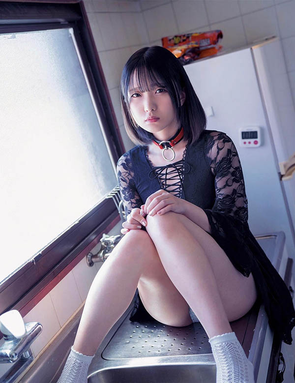 最新推荐！日本女大生《日泉舞香》精选作品介绍……