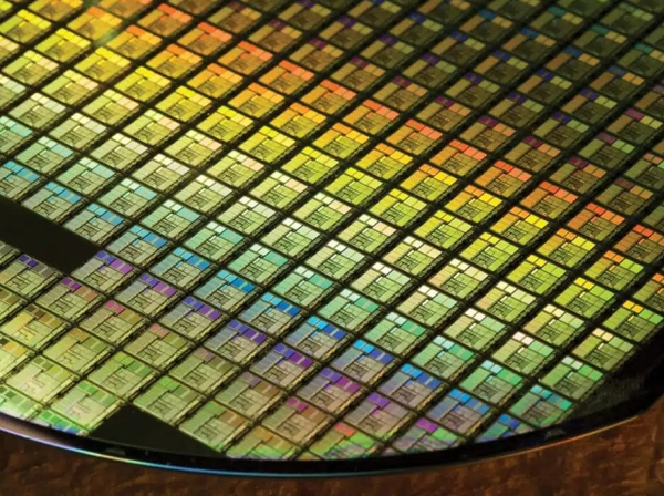 台积电提前启动1.4纳米晶圆厂建设 投资上万亿新台币