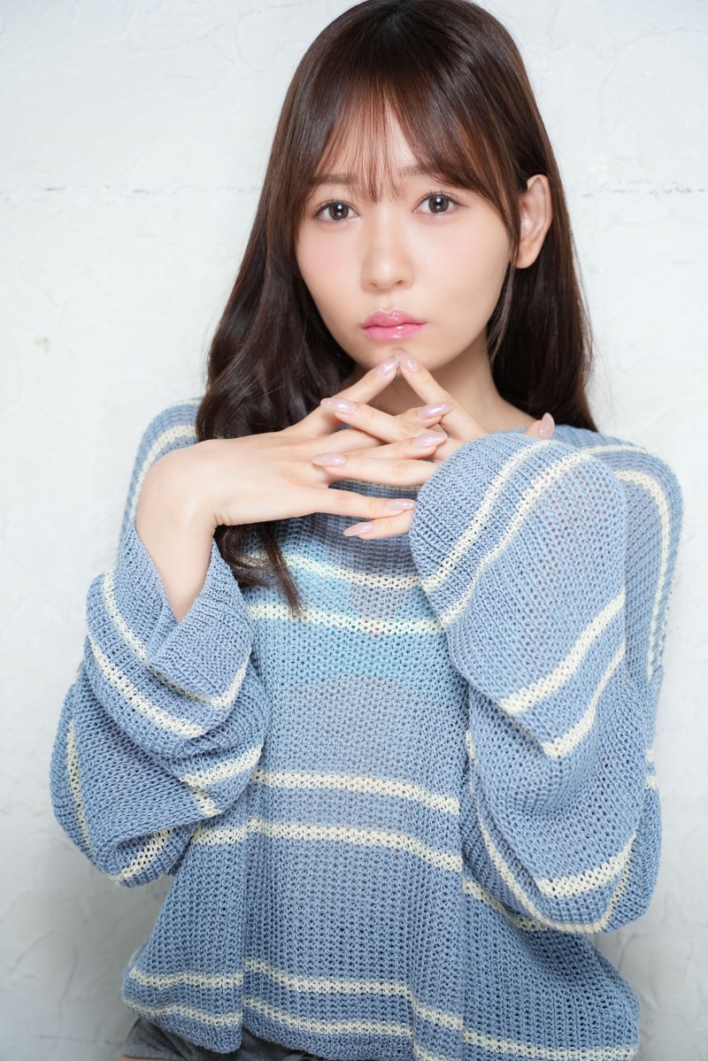 参加AVWAY注意！请她签名记得索取生写真！