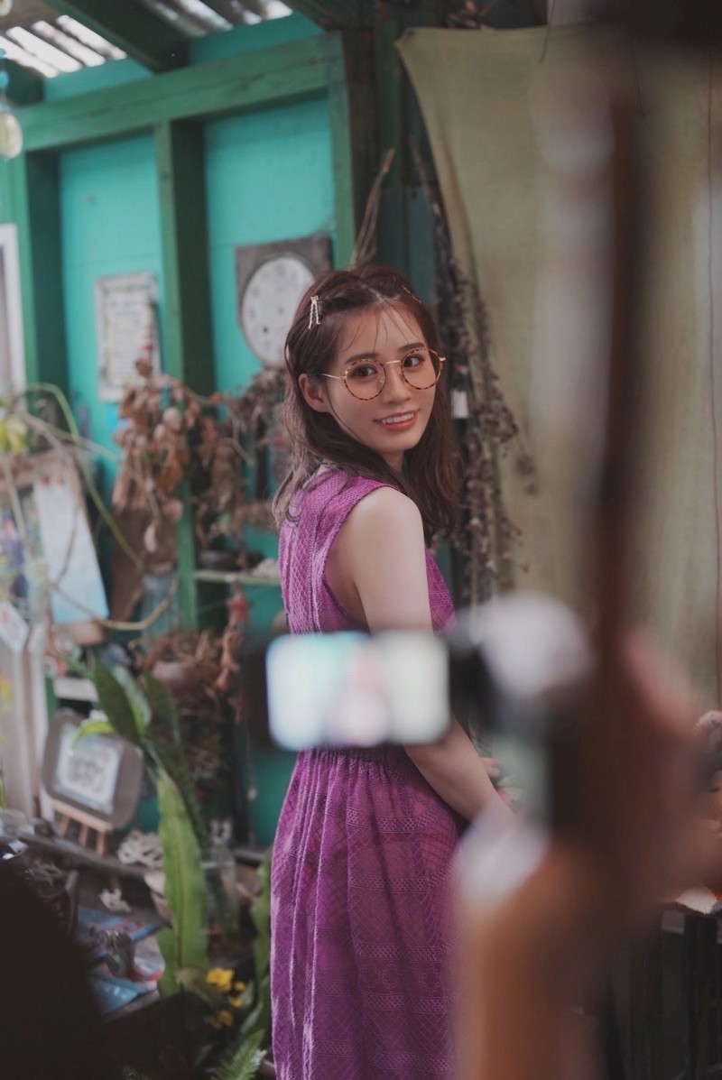 一支无码片要快20000圆！那位被FC2卖家推下火坑的大学小姐是？