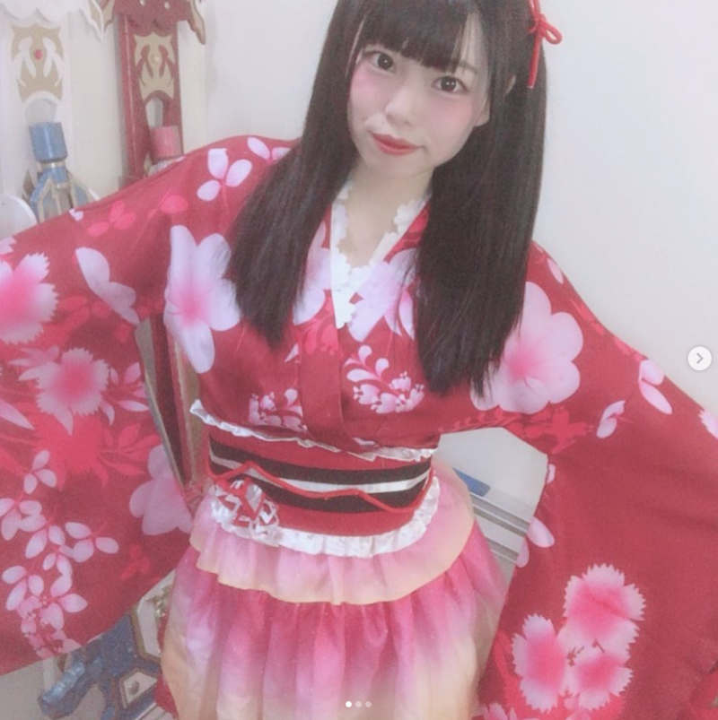 一网打尽所有无码卖家！这位同人AV女优是出鲍大王！