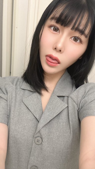 塚本沙耶(塚本さや)出道作品番号及封面，塚本沙耶个人简介