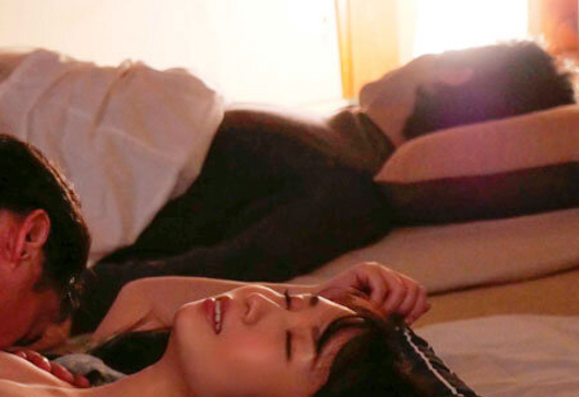 夢乃あいか(梦乃爱华)作品SSIS-526发布！老公都不碰她！巨乳人妻欲求不满被公公插到好爽！