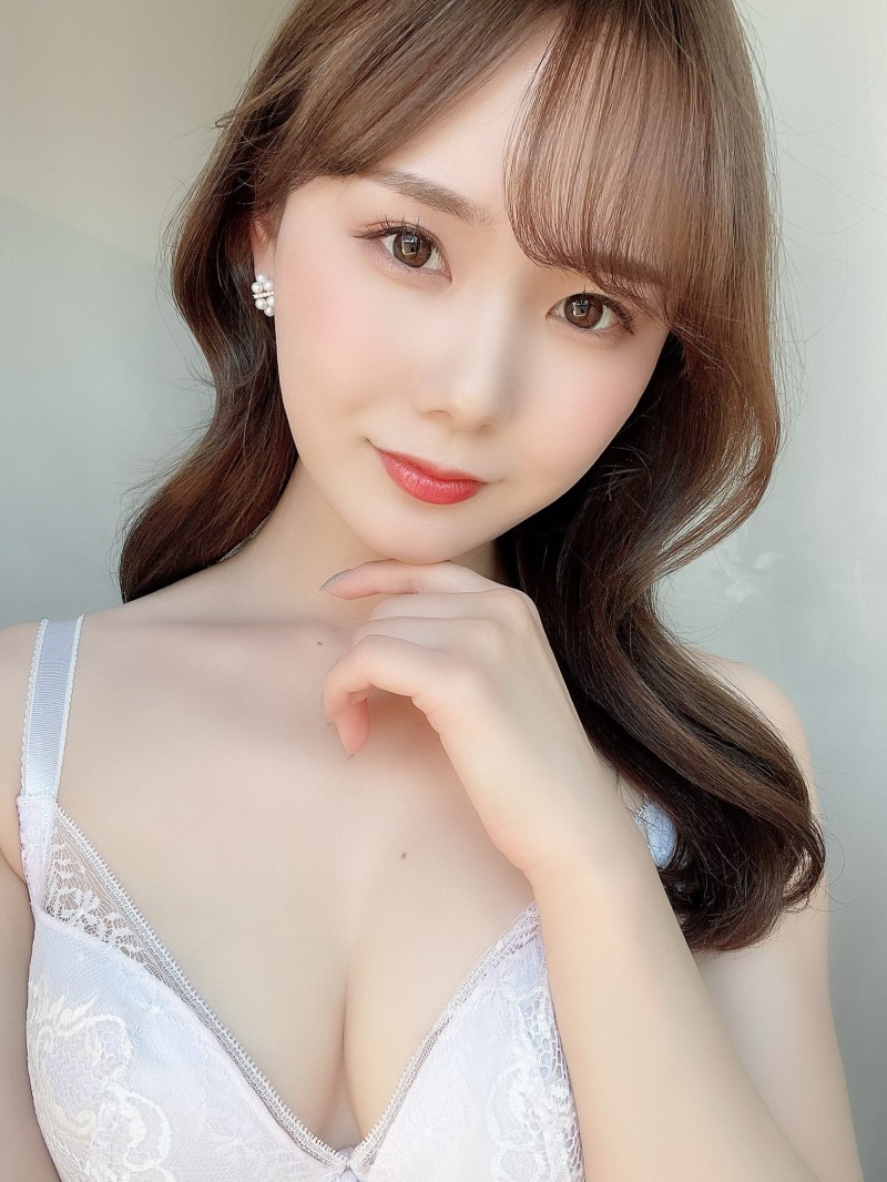 miru作品SSIS-452发布！意淫十年！同学会重逢暗恋女生下药侵犯插到爽！