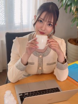 雏乃花音(ひなの花音)出道作品番号及封面，雏乃花音个人简介