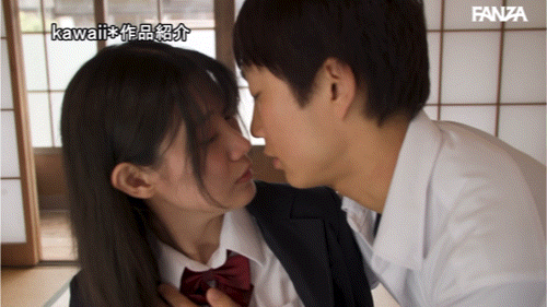 (CAWD-879)终于脱了！可爱社史上最害羞的新人、现身！