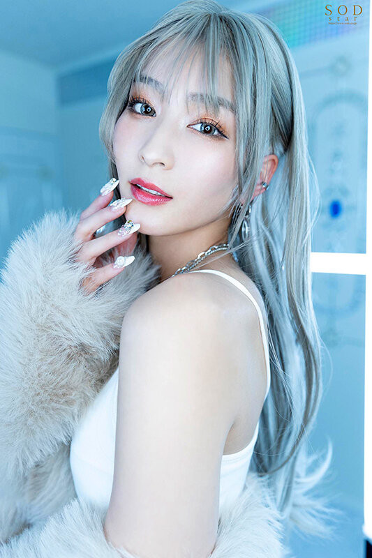 STARS-828,本庄铃(Honjo-Suzu)最新作品2023/5/25发布！