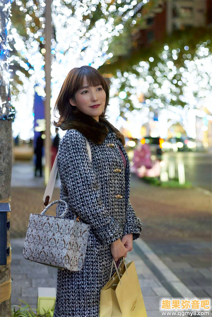 [EKDV-726]6支专属作品结束后⋯ 银河の妖精德永诗织（徳永しおり）下一步是？