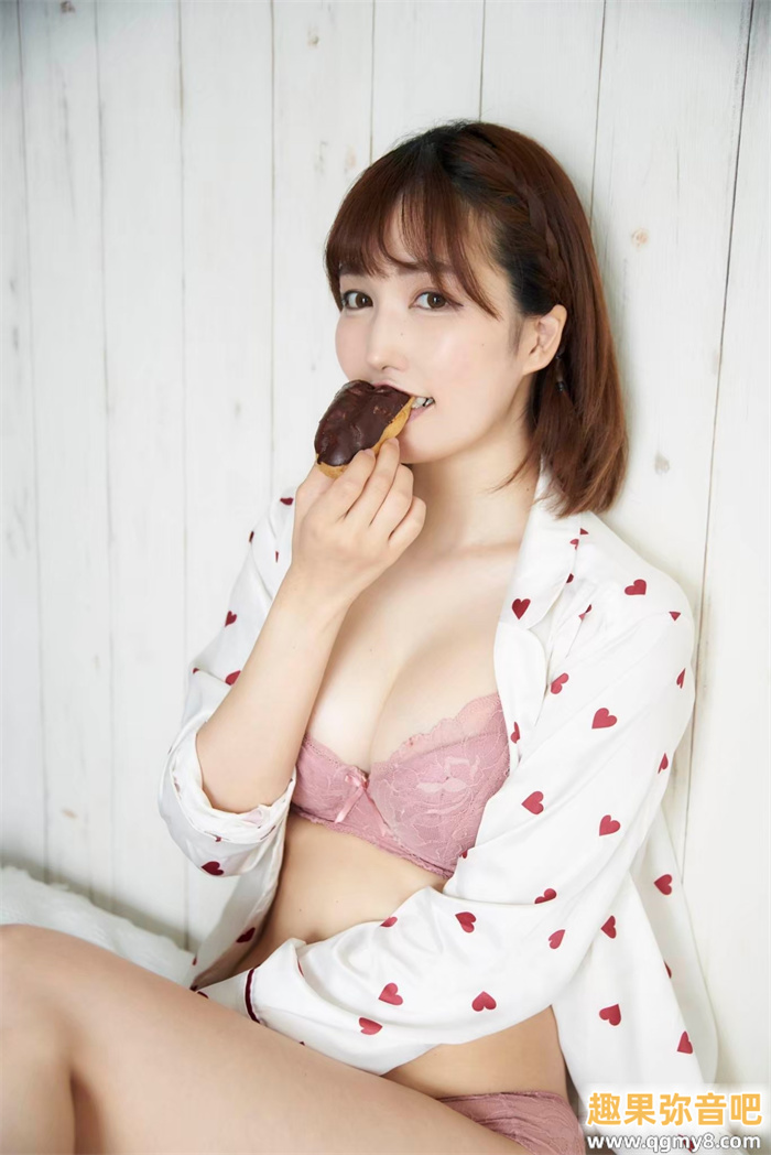 [EKDV-726]6支专属作品结束后⋯ 银河の妖精德永诗织（徳永しおり）下一步是？