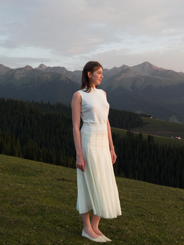 大疆发布DJI Mini 5 Pro一英寸大底全能迷你航拍机