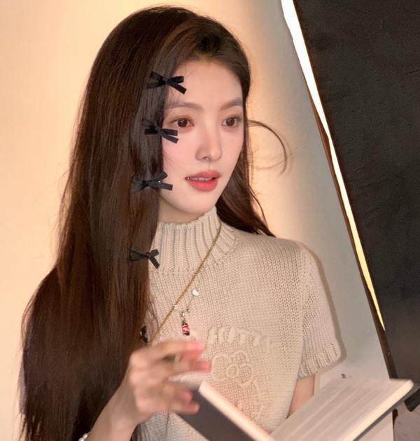 曝知名女星给全体员工换iPhone 17 Pro 网友实名羡慕