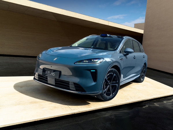 鸿蒙智行今日发布尚界H5＋全新问界M7 小订已破30万！