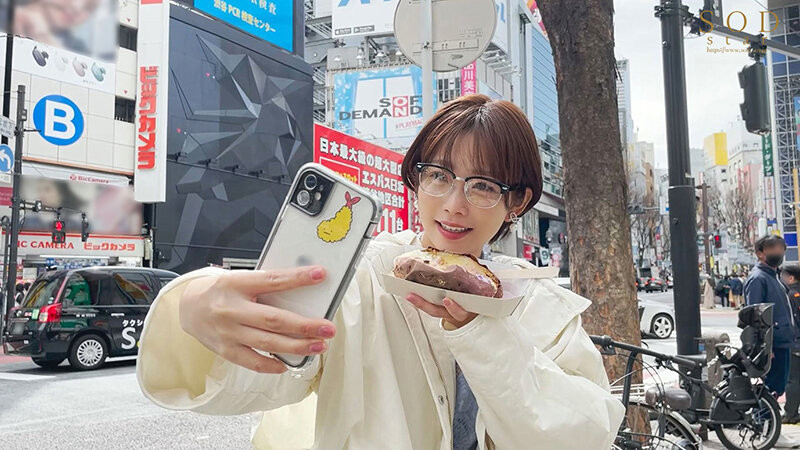 紗倉まな(纱仓真菜)作品STARS-652发布！会一人三化！在渋谷大暴走！