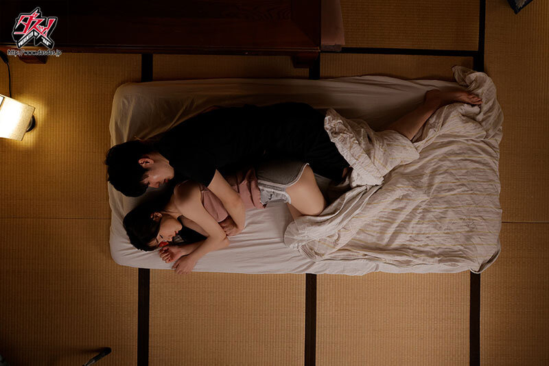 五日市芽依作品DASS-722发布！和G罩杯巨乳姐姐共盖一条棉被，无戒心的鲜嫩曲线让人狂犯规